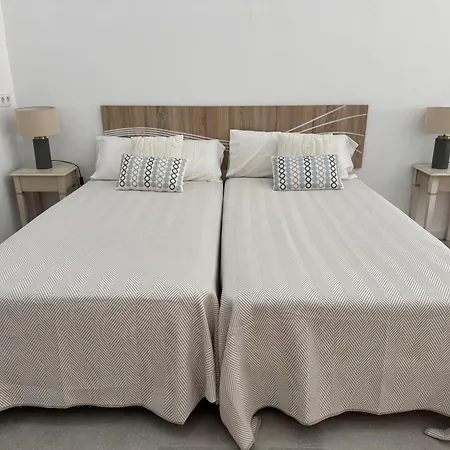 Διαμέρισμα Loft Nuevo A 5 Min De La Playa Καντίζ